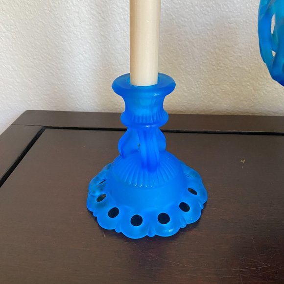 Vintage Westmoreland Elegant Glass Blue Satin Mist Doric Open Lace Console Set - Picture 13 of 16